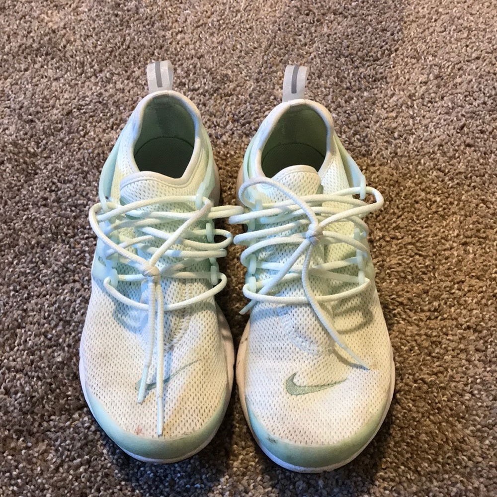 Mint Presto Nikes